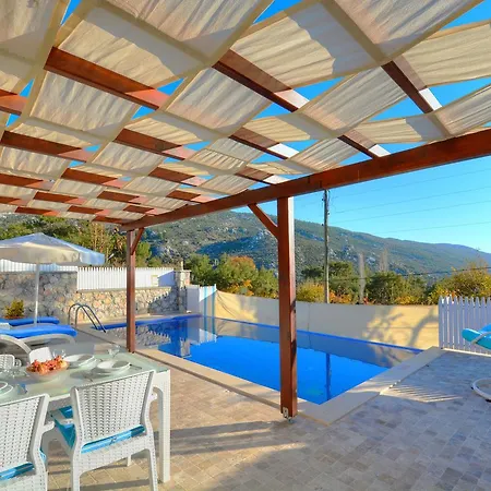 Villa Aynura For Honeymoon Couples